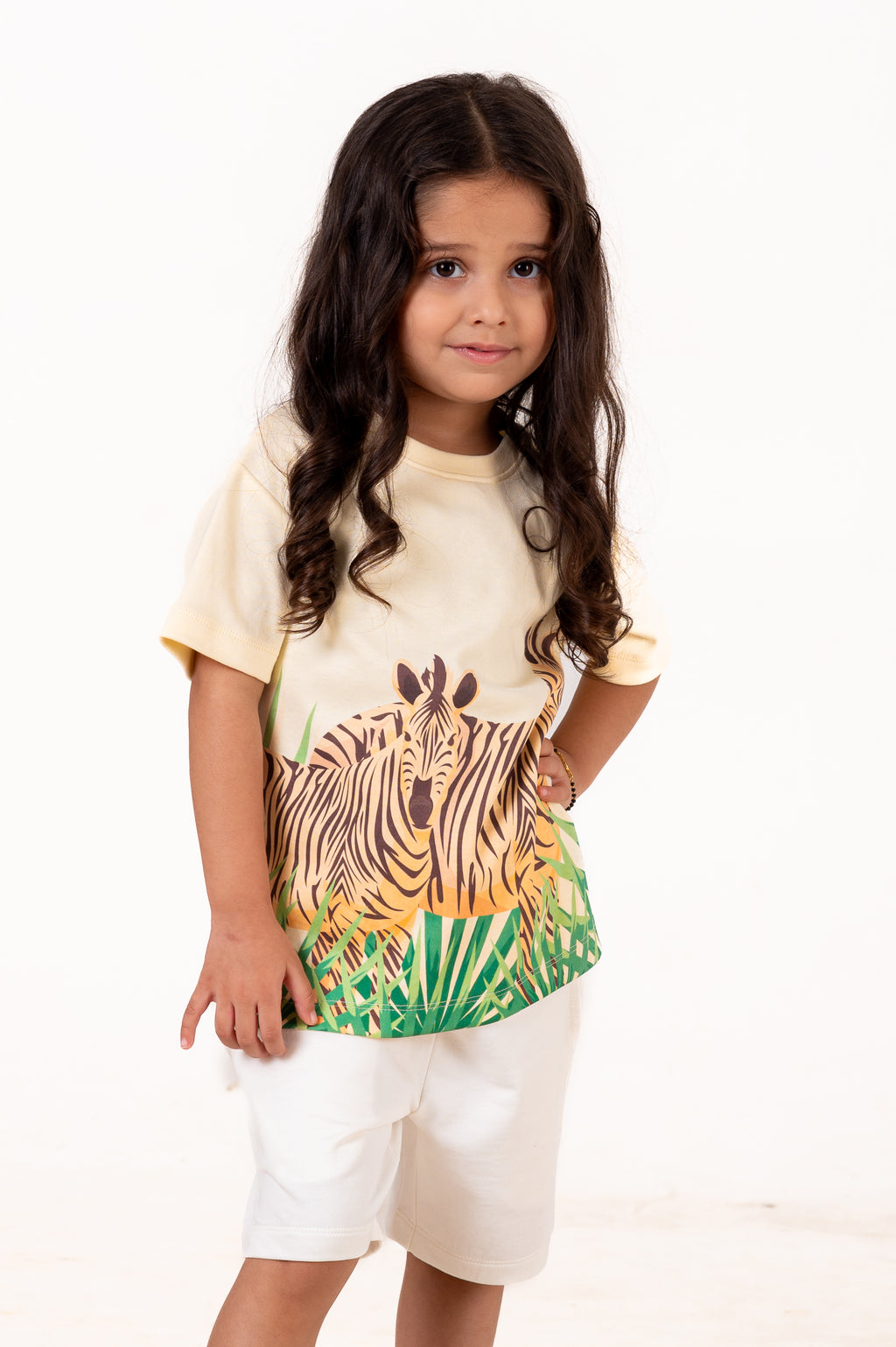 Crew Neck With Digital Printing Sandal