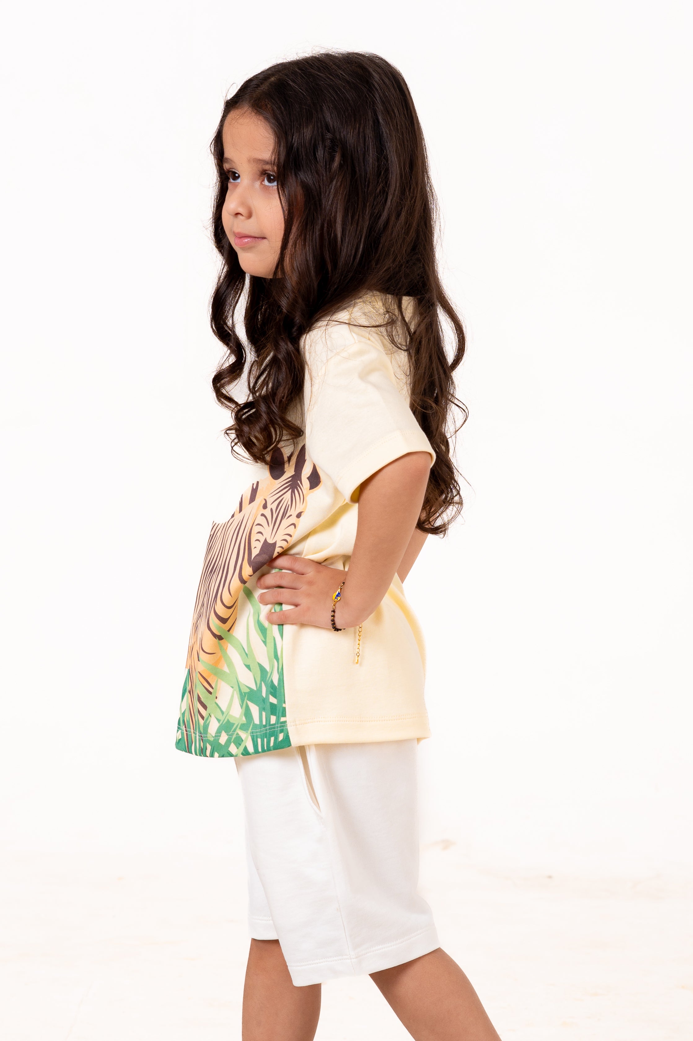 Crew Neck With Digital Printing Sandal