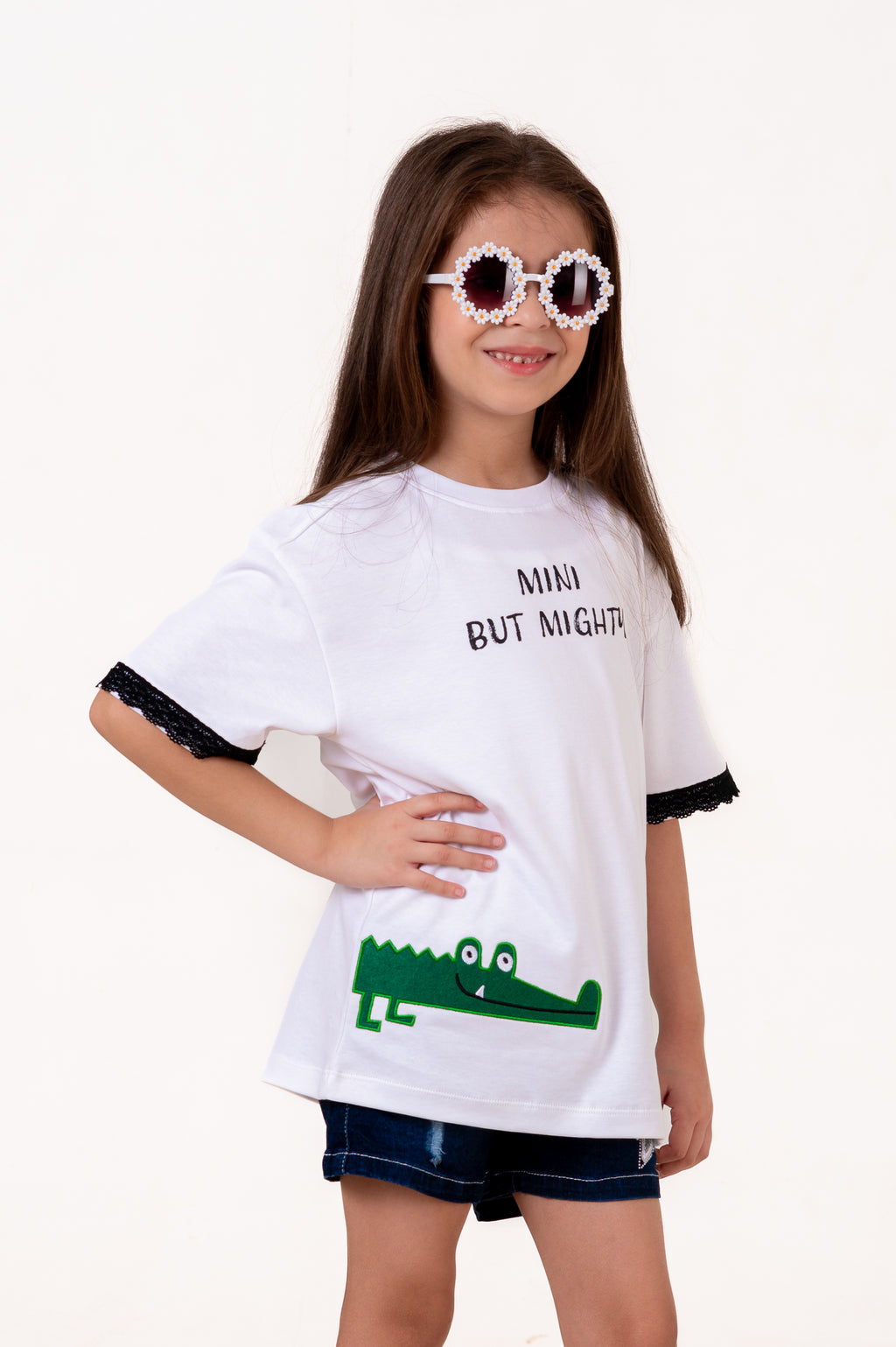 Crew Neck With Normal Print And Applic White