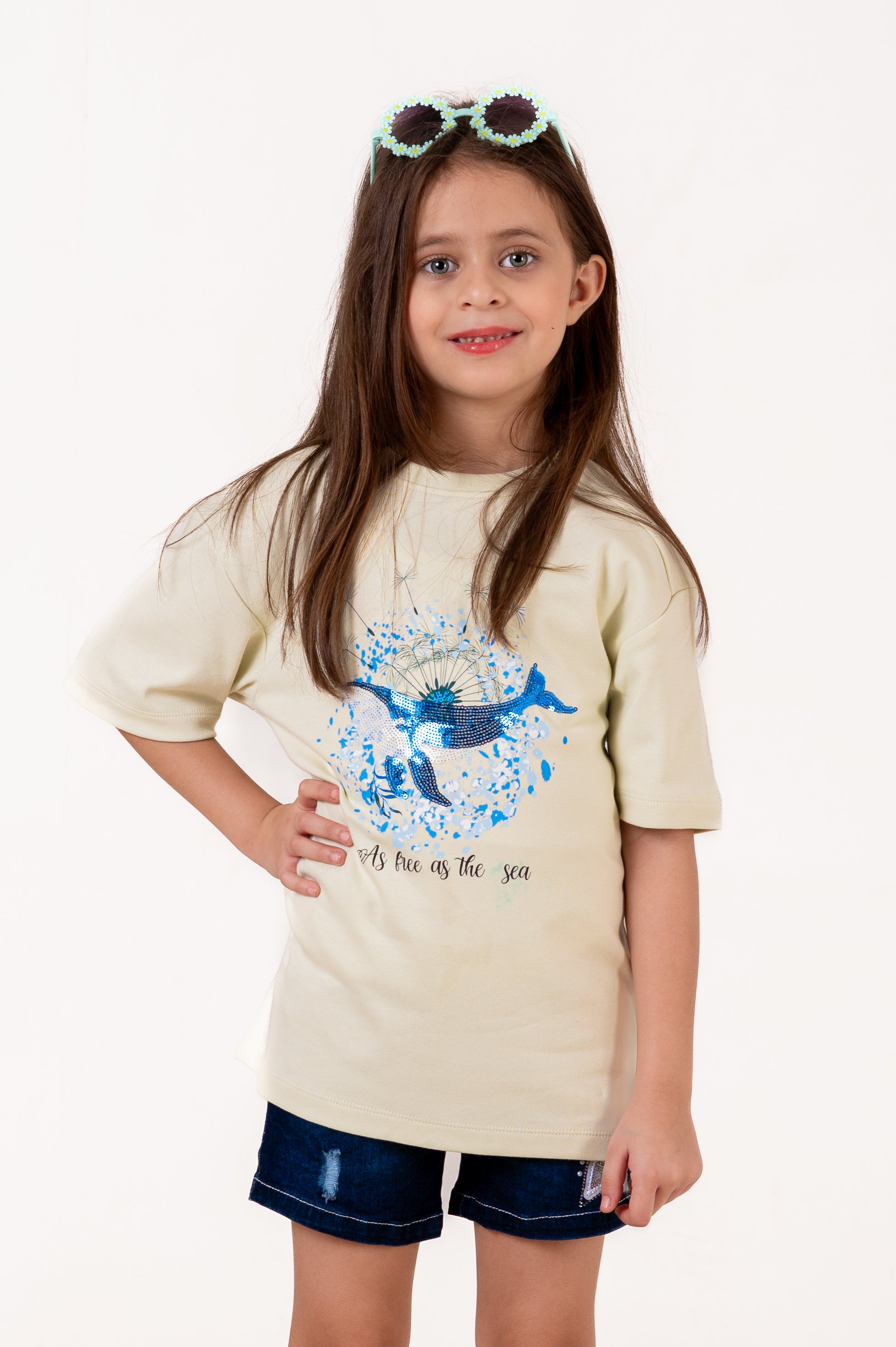 Crew Neck With Normal Print And Sequence Cream