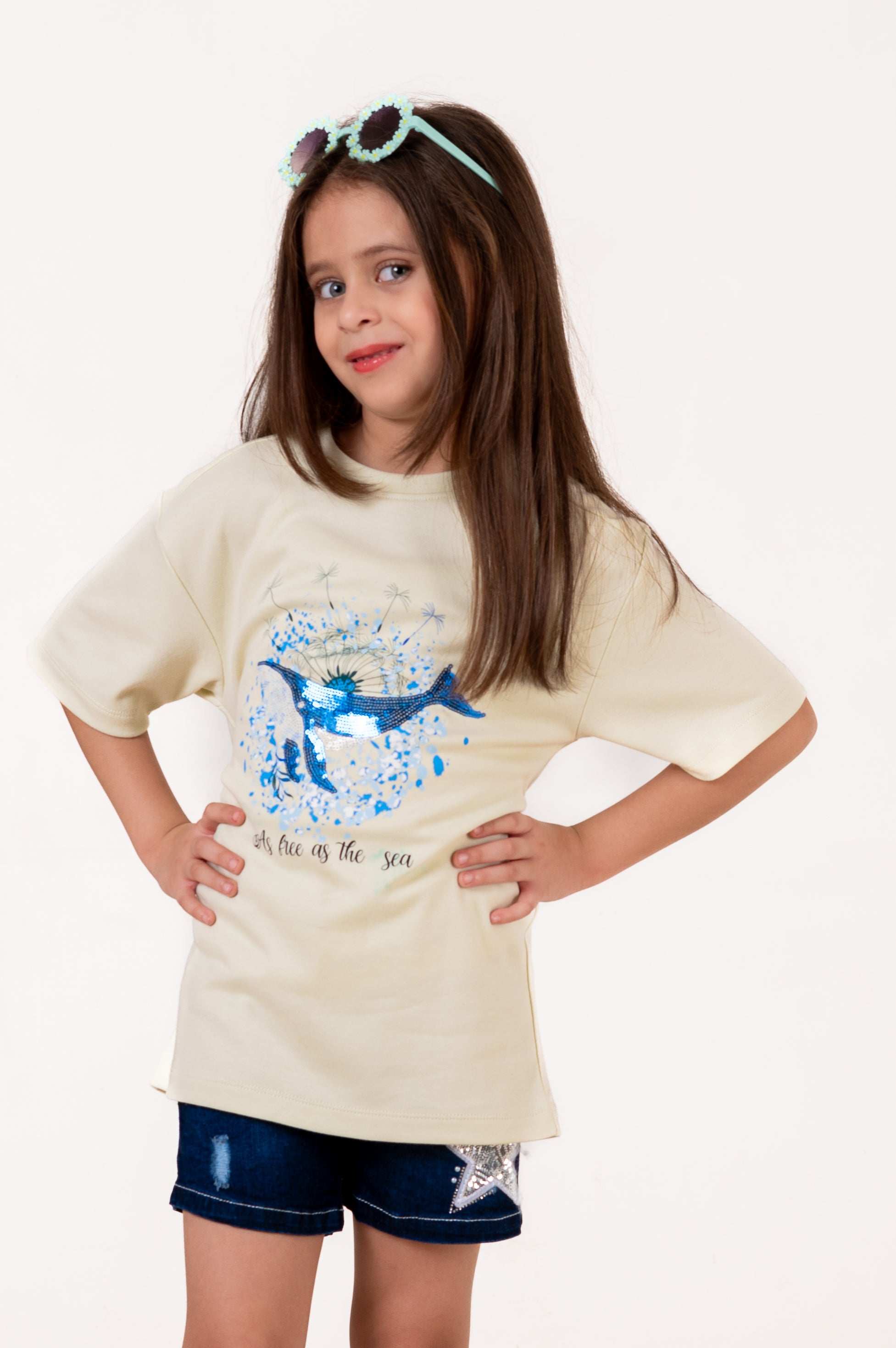 Crew Neck With Normal Print And Sequence Cream