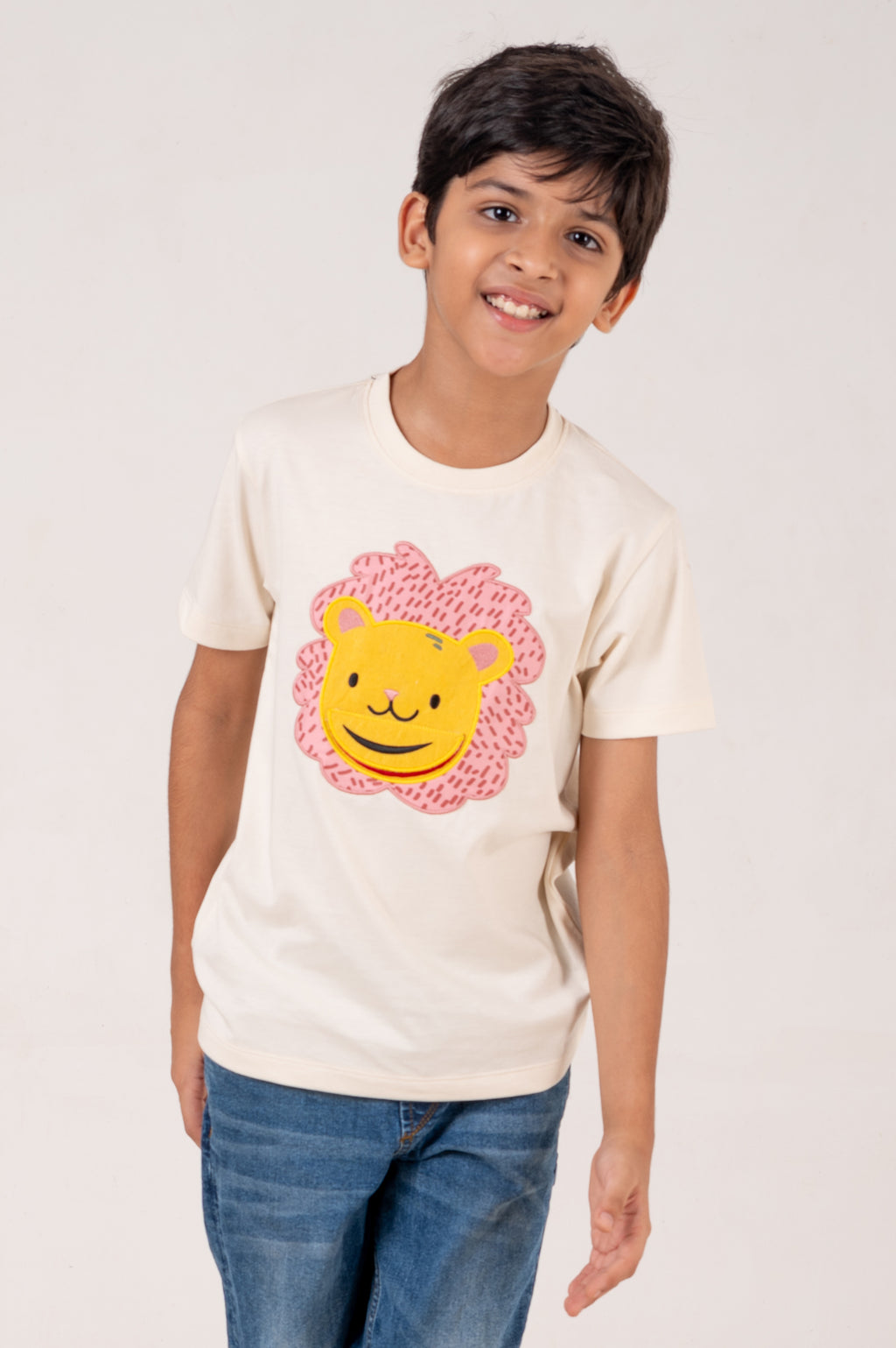 Crew Neck With Applic Emb White